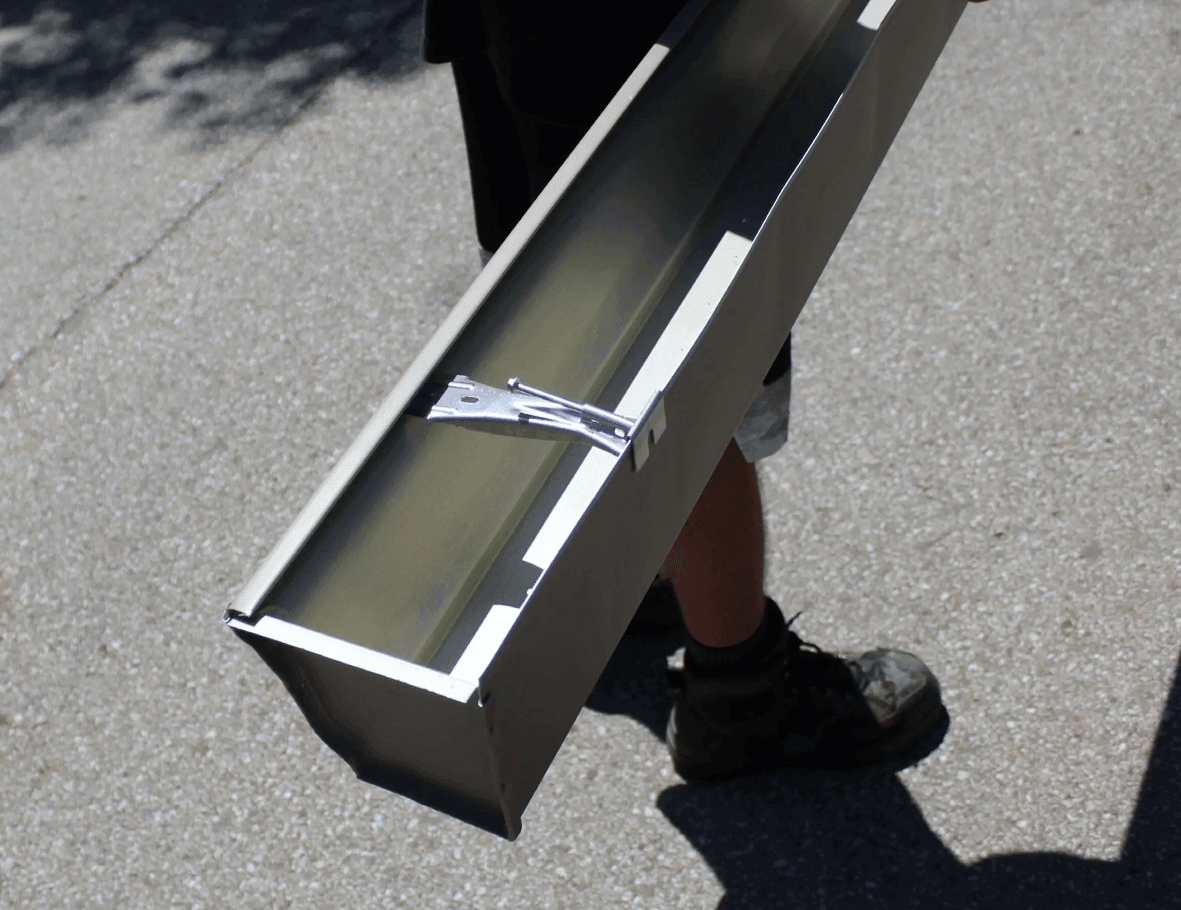 Seamless Rain Gutter Installation
